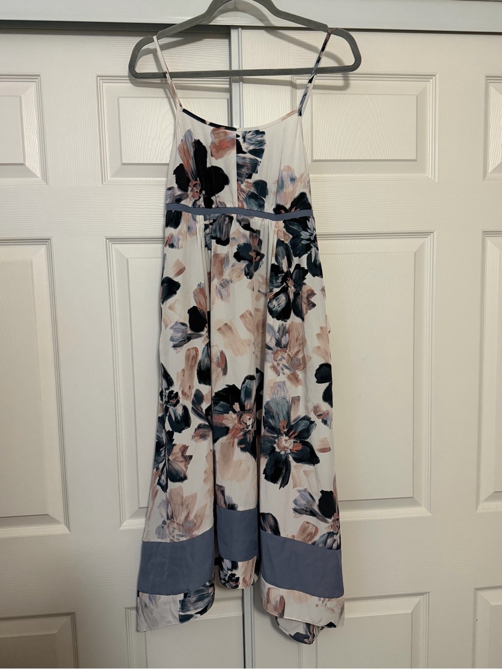 Simply Vera Vera Wang Watercolor Floral Asymmetrical Handkerchief Midi Dress XS